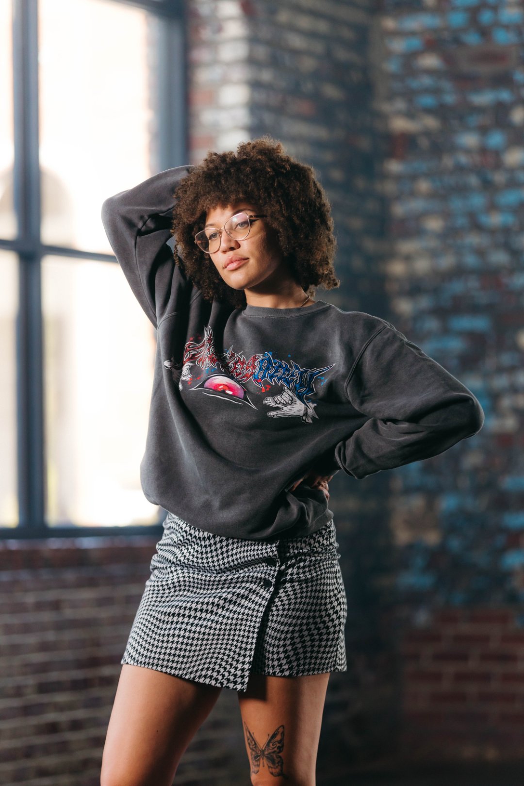 Wolf Vessel Crewneck - Pigment Black