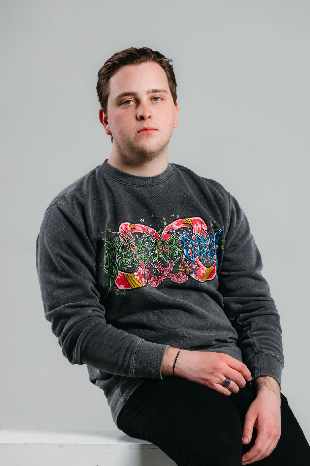 Upper Moon 6 Crewneck - Pigment Black